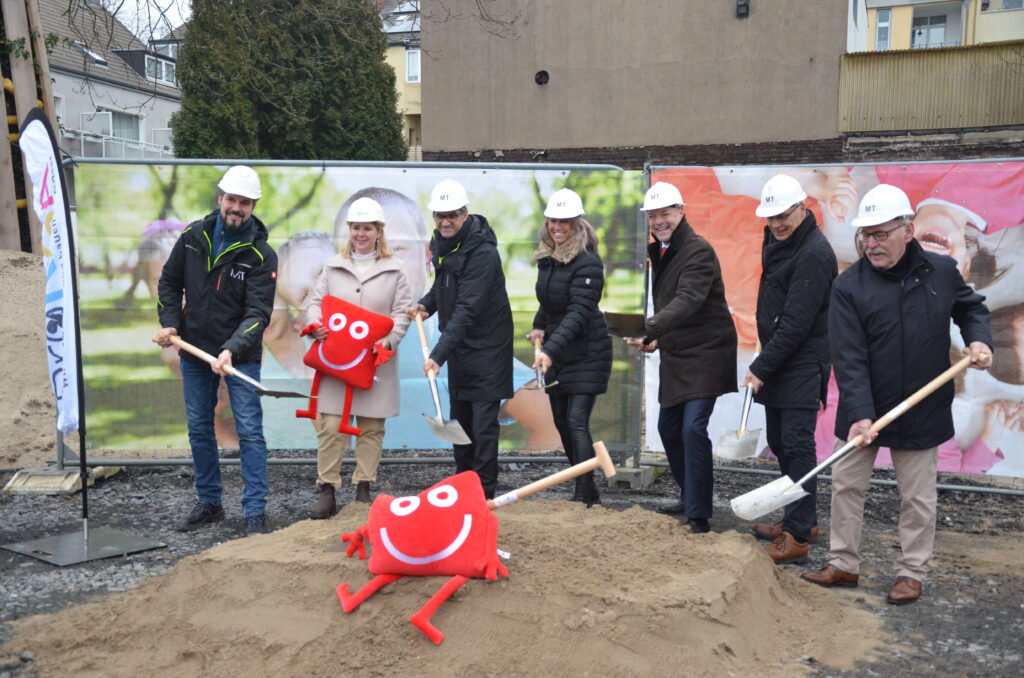 PM_Stepke-KiTa Wackelzahn_Spatenstich