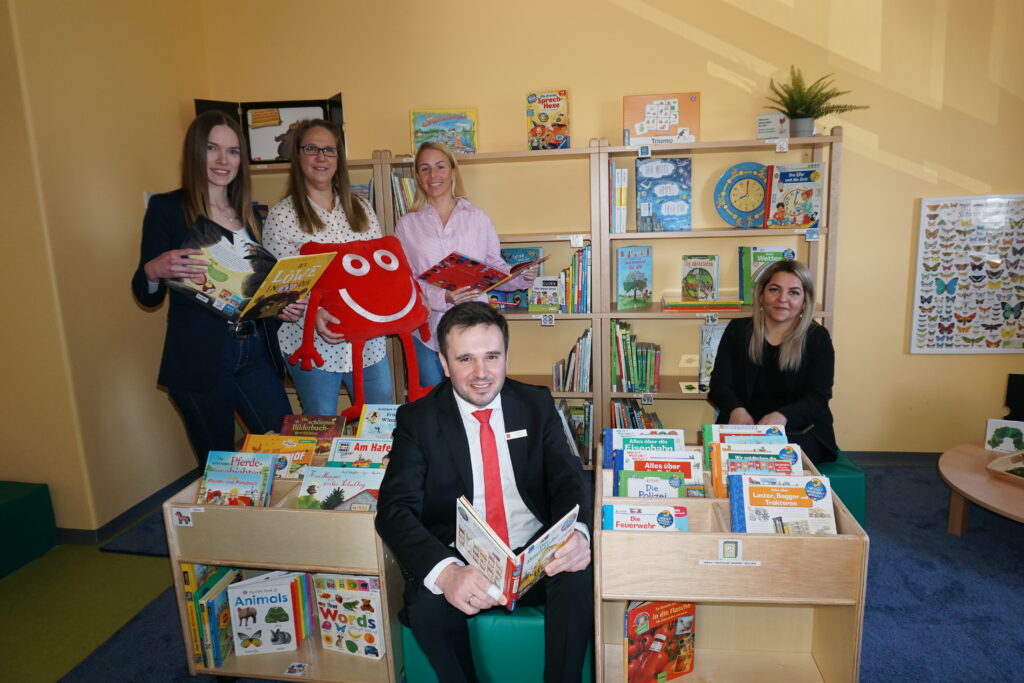 Stepke-KiTas_KiTa Sinneszauber_Eröffnung der Kinderbücherei